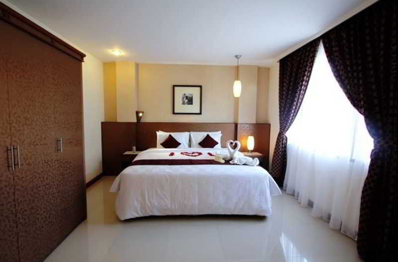 Ohana Hotel Kuta Kuta Lombok Buitenkant foto